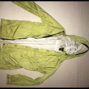 Light but rugged jacket